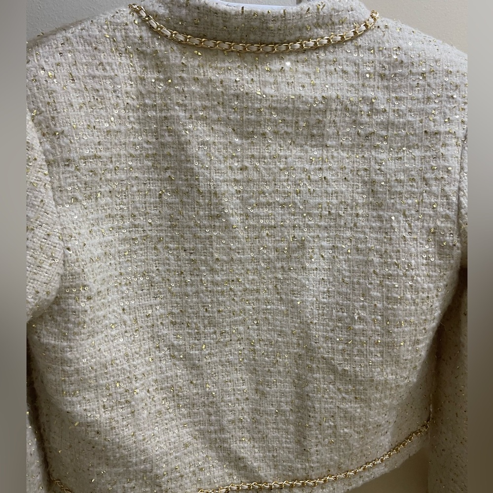 Chanel - Endless Rose Cream Tweed Jacket with Gold Chain Trim (read description) - Picture 5 of 6